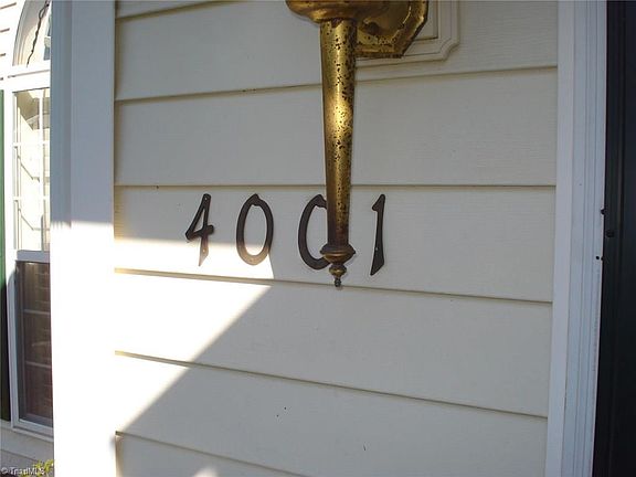 3rd image of 4001 Tutbury Dr