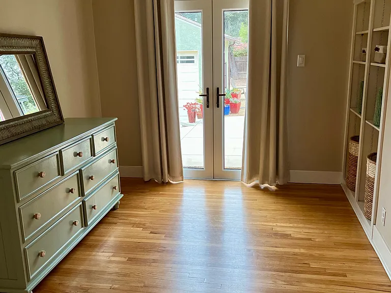 4319 Bel Aire Dr — Photo 11