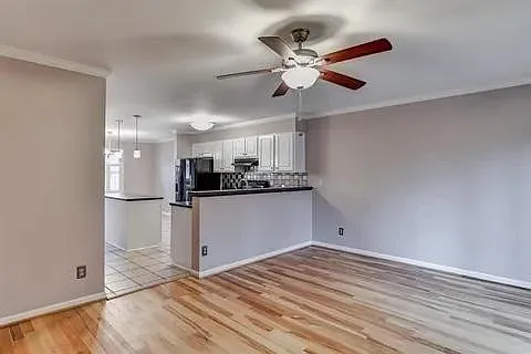 222 Forkner Dr #23 — Photo 6