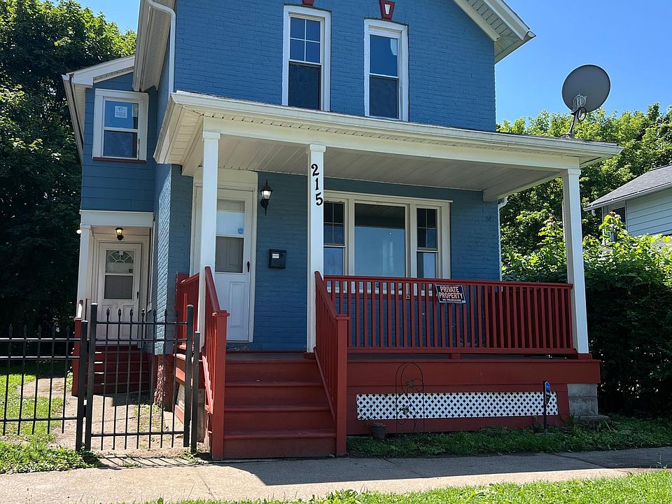 2nd image of 215 Adams St