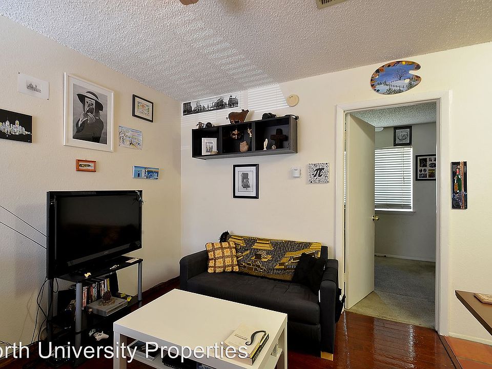 2nd image of 3205 Helms St APT 203