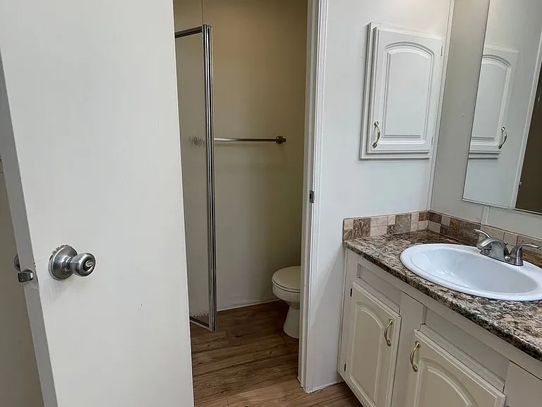 333 N Meldrum St #1 — Photo 11