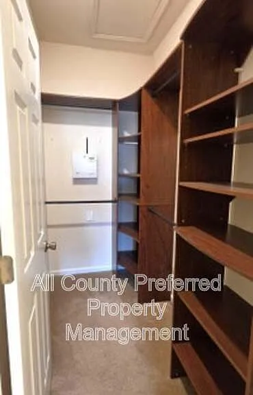 1390 Lara Cir #102 — Photo 9