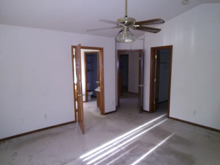 13482 Glen Cir — Photo 14