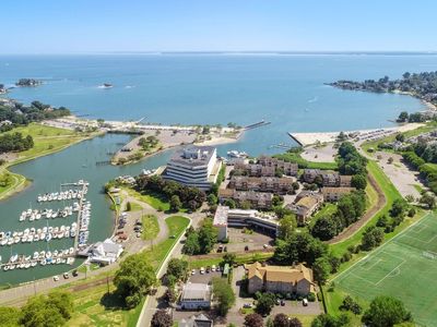61 Seaview Avenue APT 70, Stamford, CT, 06902