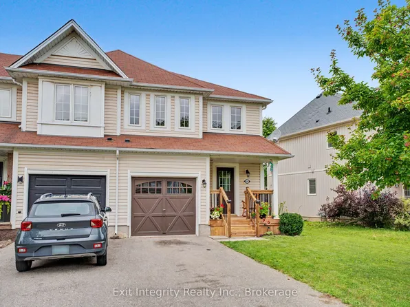 238 Blackburn Dr, Brantford, ON N3T 0C5