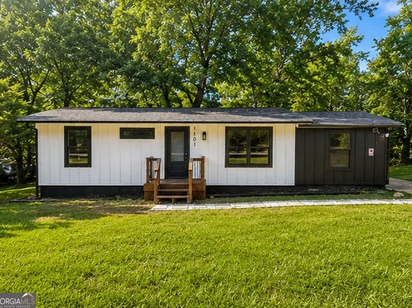 1101 Isa Dr SE, Atlanta, GA 30315