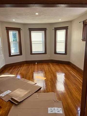 2 bed, 1.0 bath, 1100 sqft, $2,800 — Photo 3