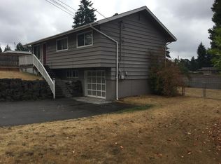 7902 Fairway Dr SW, Lakewood, WA 98498