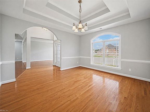 3rd image of 3405 Dumpling Ct