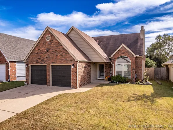 9026 E 87th Pl, Tulsa, OK 74133