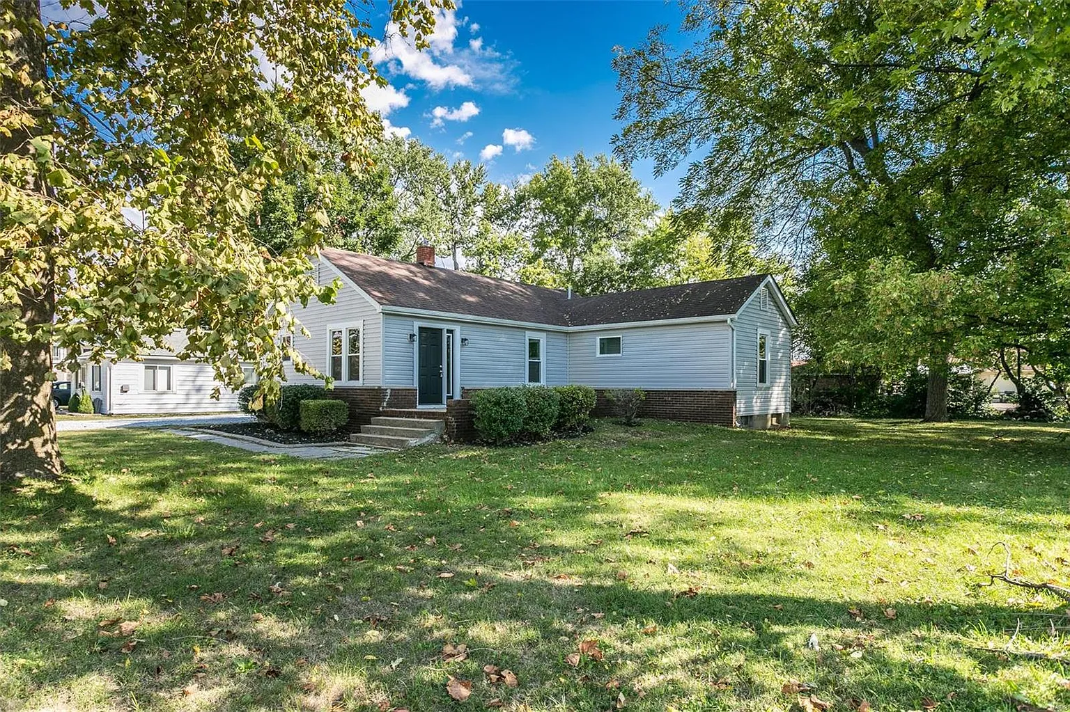 311 Spencer St photo 1