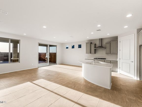 5th image of 18708 N 268TH Avenue