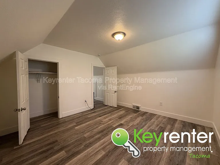 3620 E South St — Photo 17