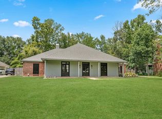 6134 Riverbend Blvd, Baton Rouge, LA 70820