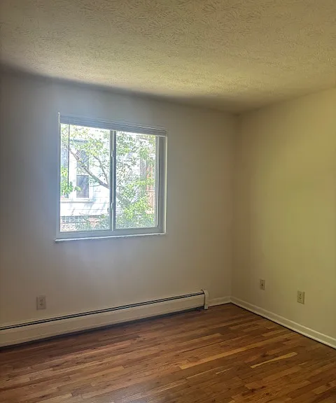 828 Oak St #4 — Photo 7