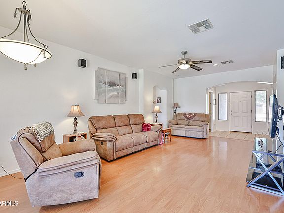 5th image of 7937 W CHICKASAW Street