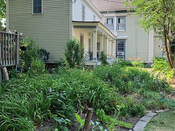 3rd image of 2731 E Brutus St