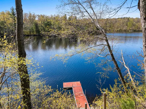 11366 Old Camp Rd, Crivitz, WI 54114