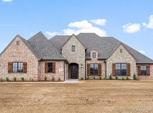 17504 S 52nd Ave E, Bixby, OK 74008