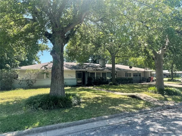 405 Rainey St, Bonham, TX 75418