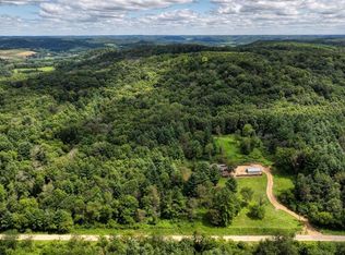 20557 Cribben Hill Dr, Richland Center, WI 53581
