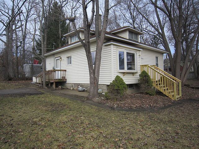 1st image of 40260 N Shady Ln