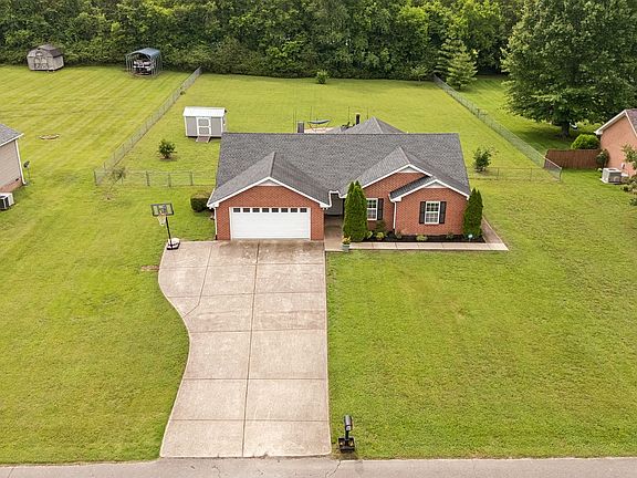 2nd image of 509 Tims Way Dr