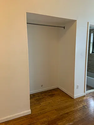 Rented by Extend Realty Inc | media 9