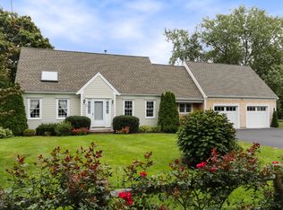 30 Elliott Rd, Centerville, MA 02632