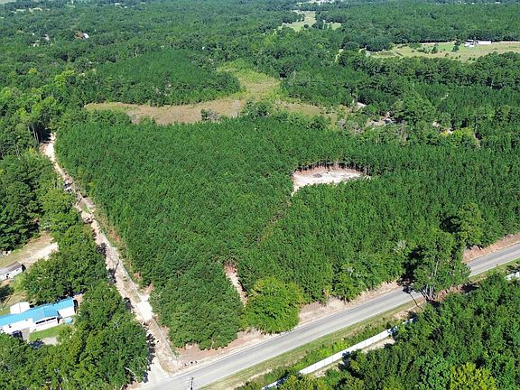 4th image of Duck Pond Rd