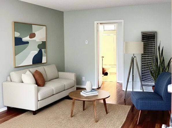 2101 E Charlotte St, Los Angeles, CA