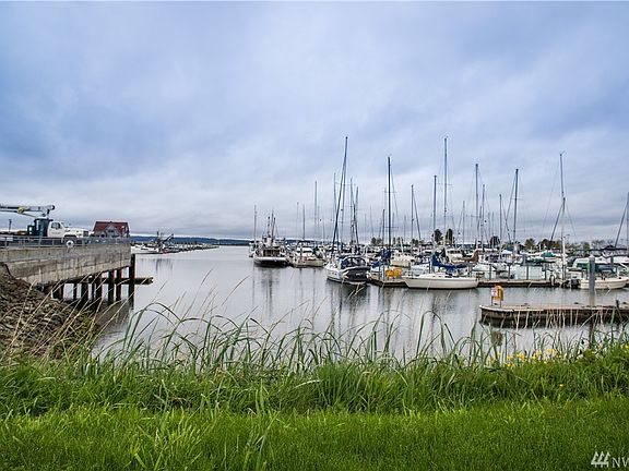 3rd image of 901 E Marine View Dr Unit 203