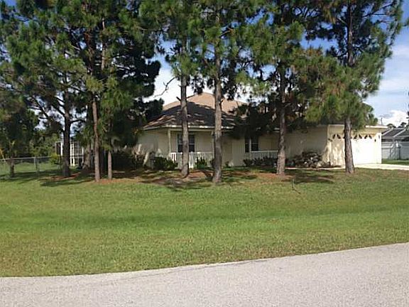 3rd image of 6010 NW Baynard Dr