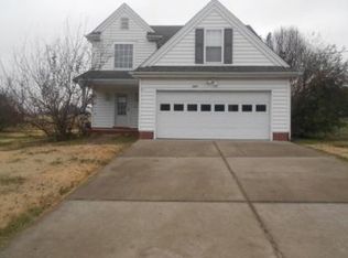 307 Fairview Dr, Mayfield, KY 42066