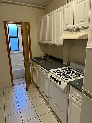 Rented by EMMES Realty Services, LLC | media 18