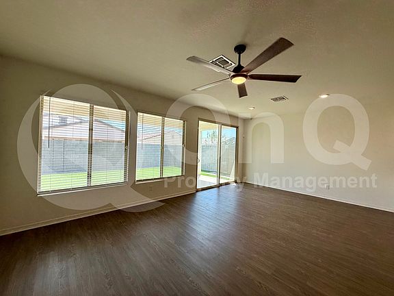 4th image of 1647 W Aztec Dr