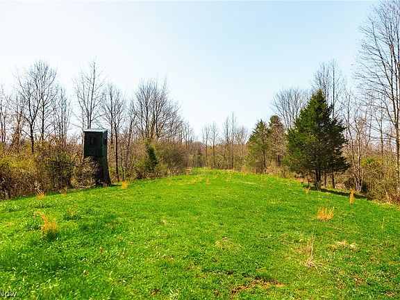 5th image of E Branch Rd