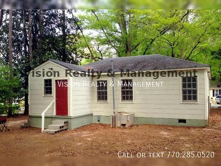 123 Tuggle St — Photo 2