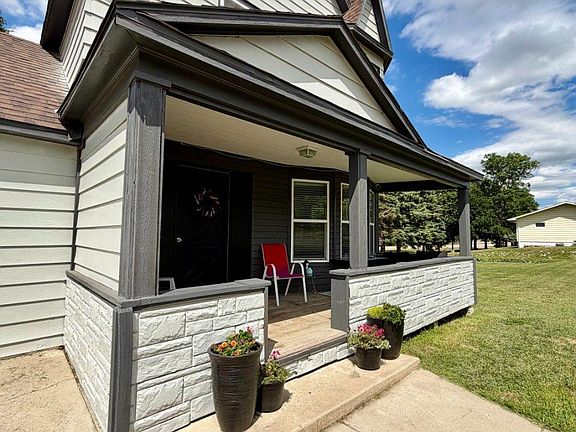 2nd image of 202 Prospect Ave
