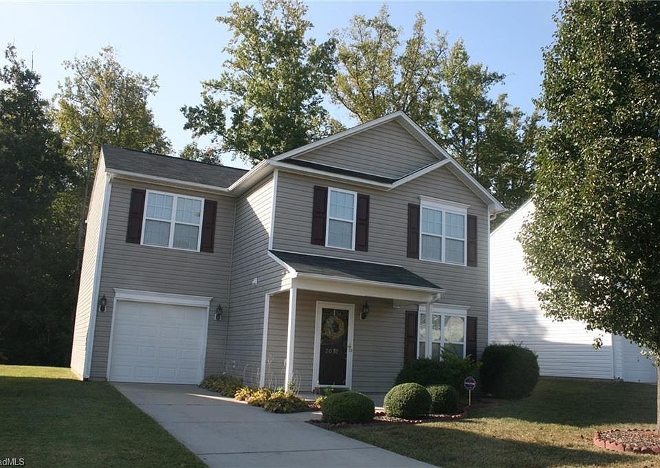 1st image of 2037 Chapel Park Ln