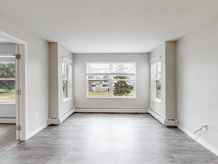Audenn Apartments — Photo 112