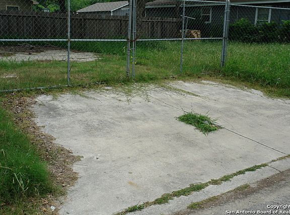 4th image of 639 Elks Dr