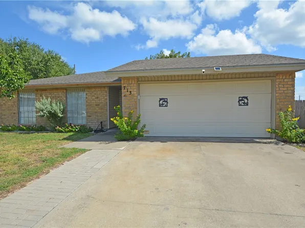 713 Truk Dr, Corpus Christi, TX 78418