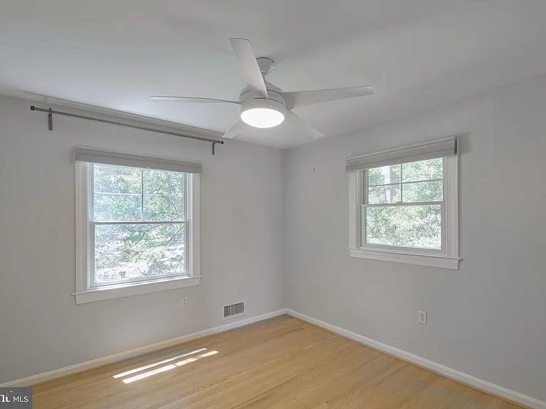 2403 Arrow Park Dr — Photo 32