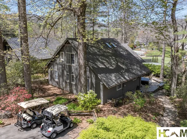 42 Club Cottages Way, Lake Toxaway, NC 28747