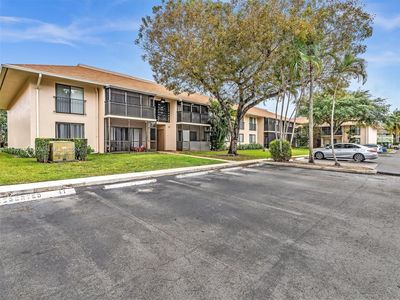 (Undisclosed Address), Hollywood, FL, 33023