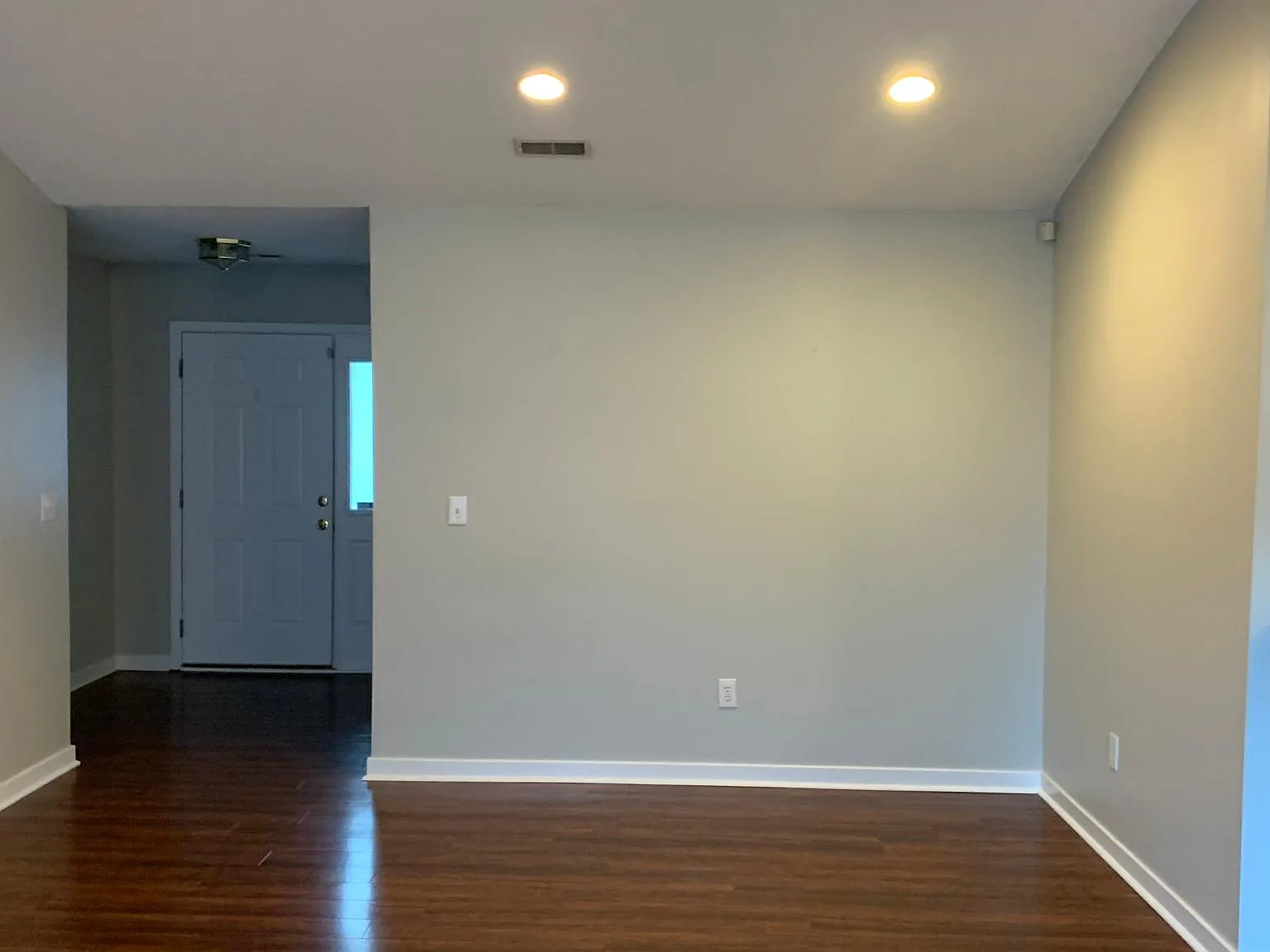 3 bed, 1228 sqft, $2,020 — Photo 4
