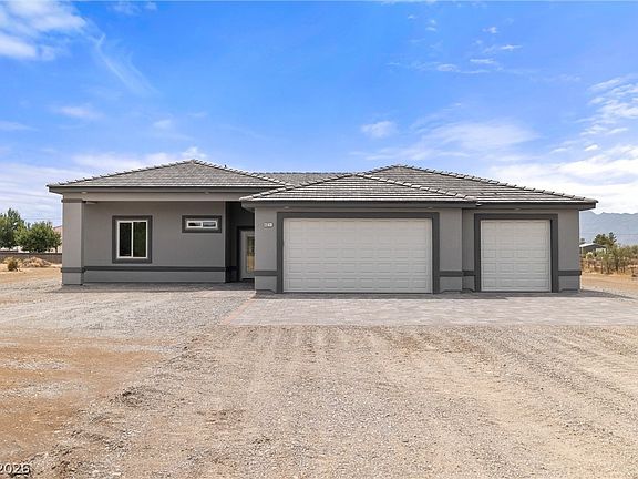 3rd image of 421 W Amarillo Ave