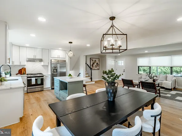 260 Swedesford Rd, Malvern, PA 19355